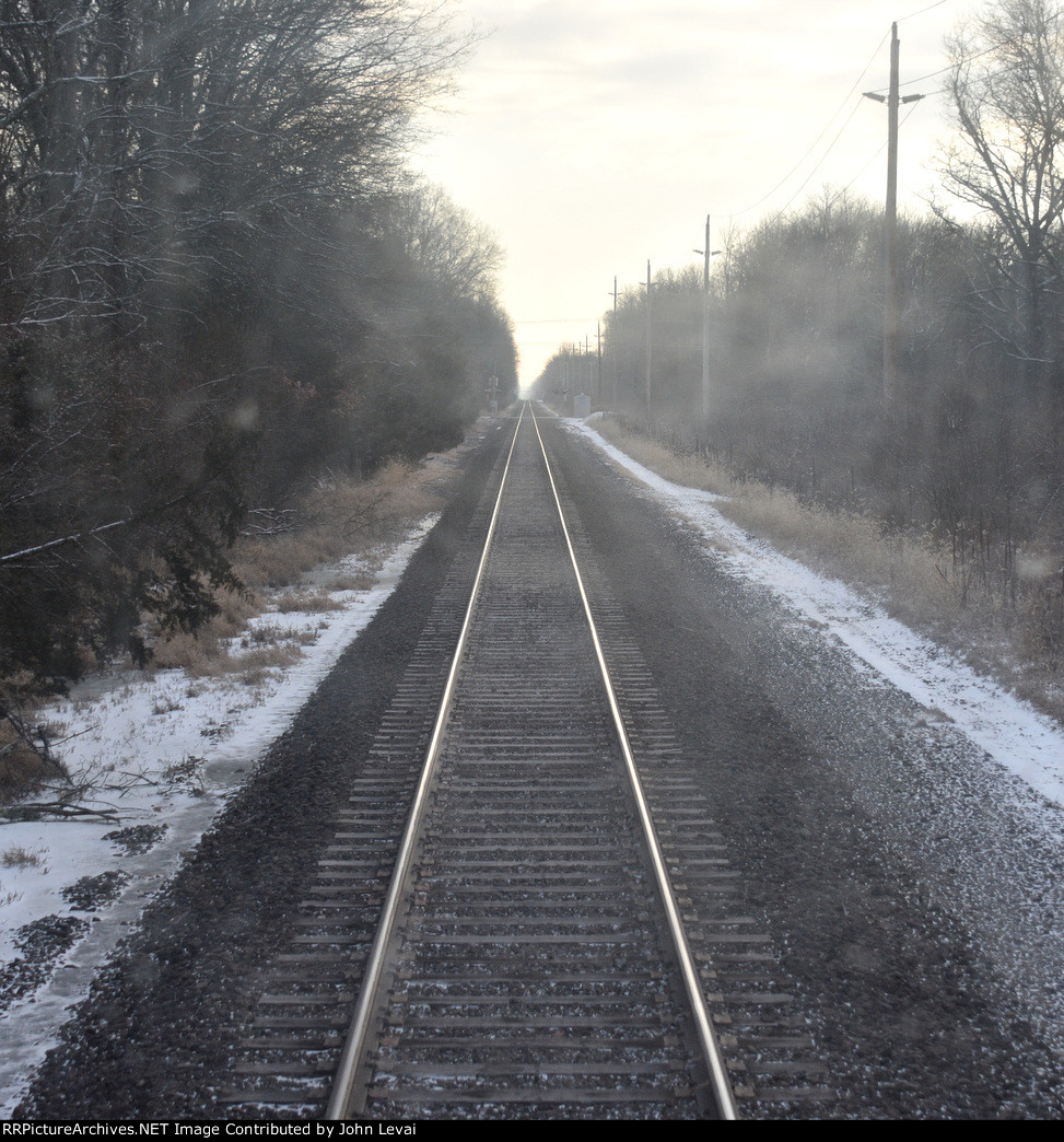 Approaching White House Depot